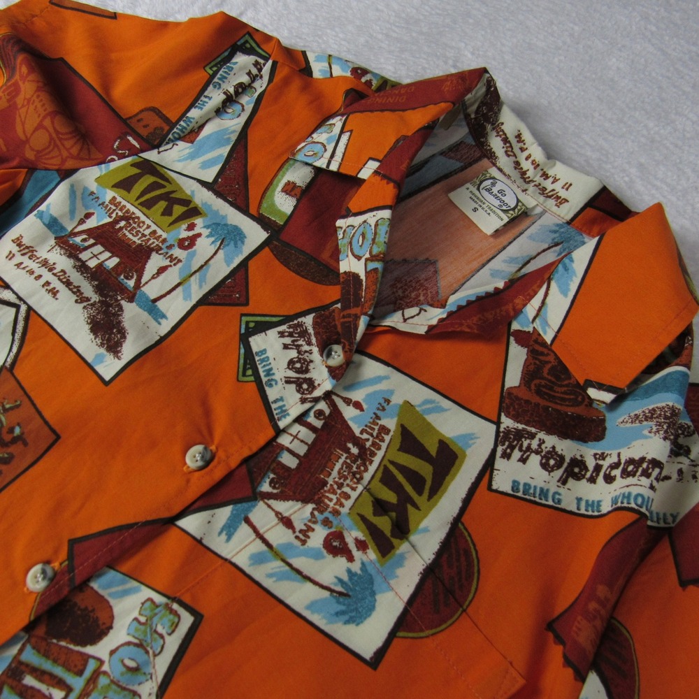 Go Barefoot Button Down Shirt Mens S Orange Tiki Bar Tropical Print